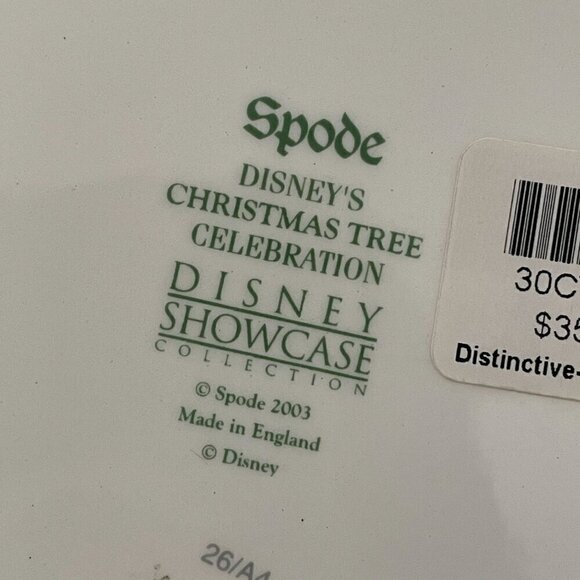 NWOB Spode Disney’s Celebration Christmas Tree 9” Fluted Plate 2003 England - Picture 7 of 8